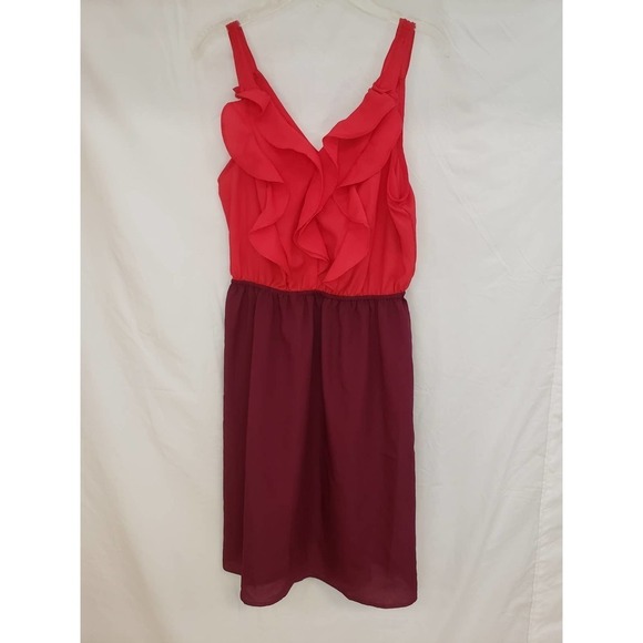 Mossimo Dresses & Skirts - Size small Mossimo NWT dress. Red & Burgundy. Very thin. 21" waist to hem.2499